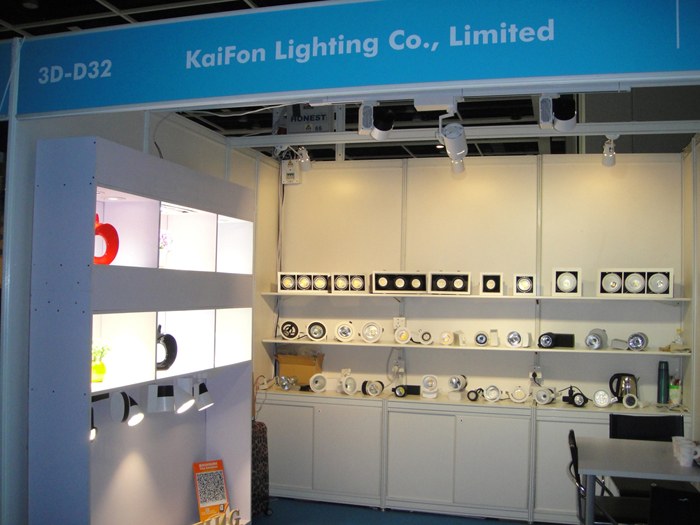 KAIFON exhibition stand displaying track lights and downlights.
